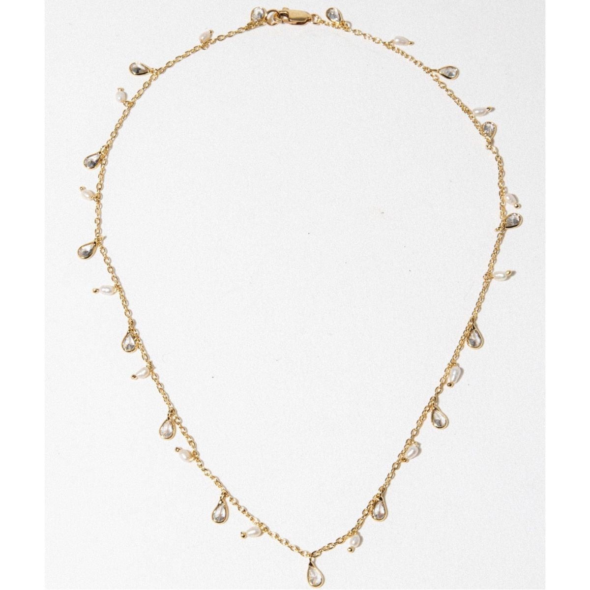 Scattered Pearl Necklace