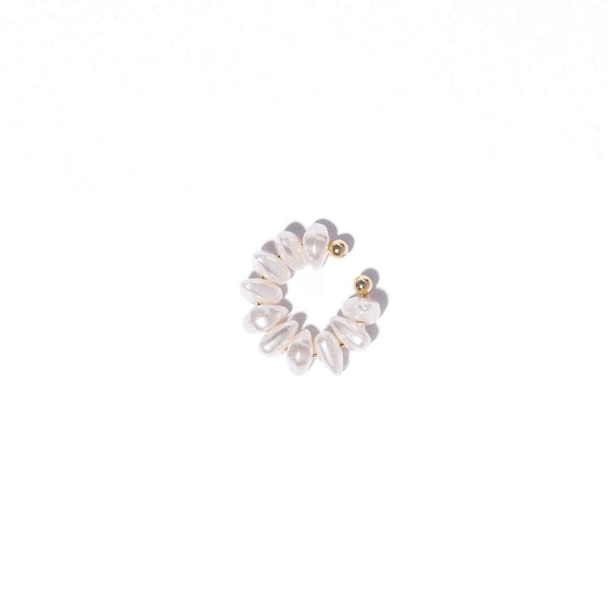 Laguna Pearl Ear Cuff